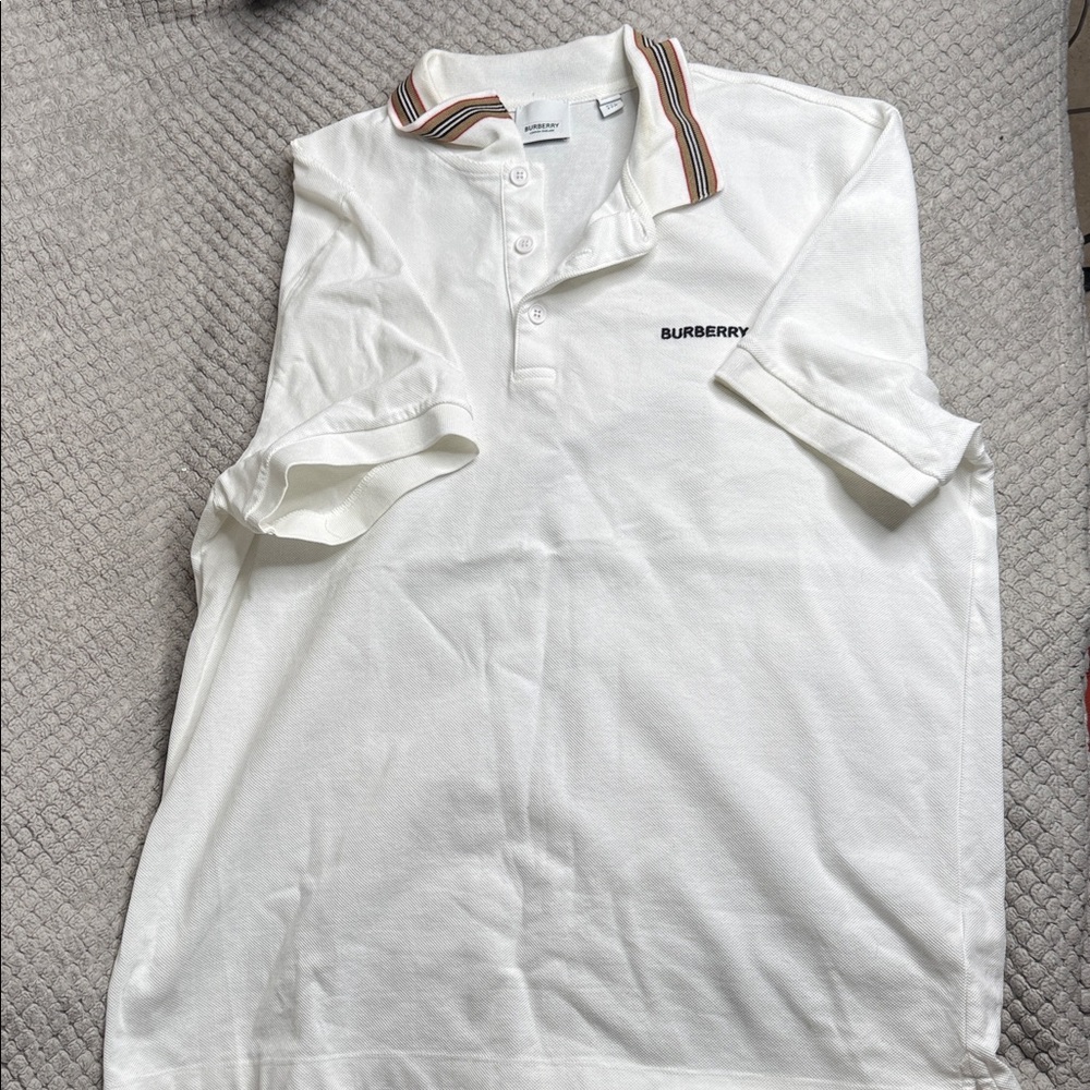 Burberry Polo Shirt with Striped Collar